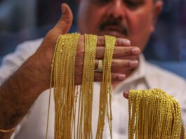 Gold Prices Cross ₹1 Lakh Mark Amid Escalating India-Pakistan Tensions, Investors Flock to Safe-Haven Assets